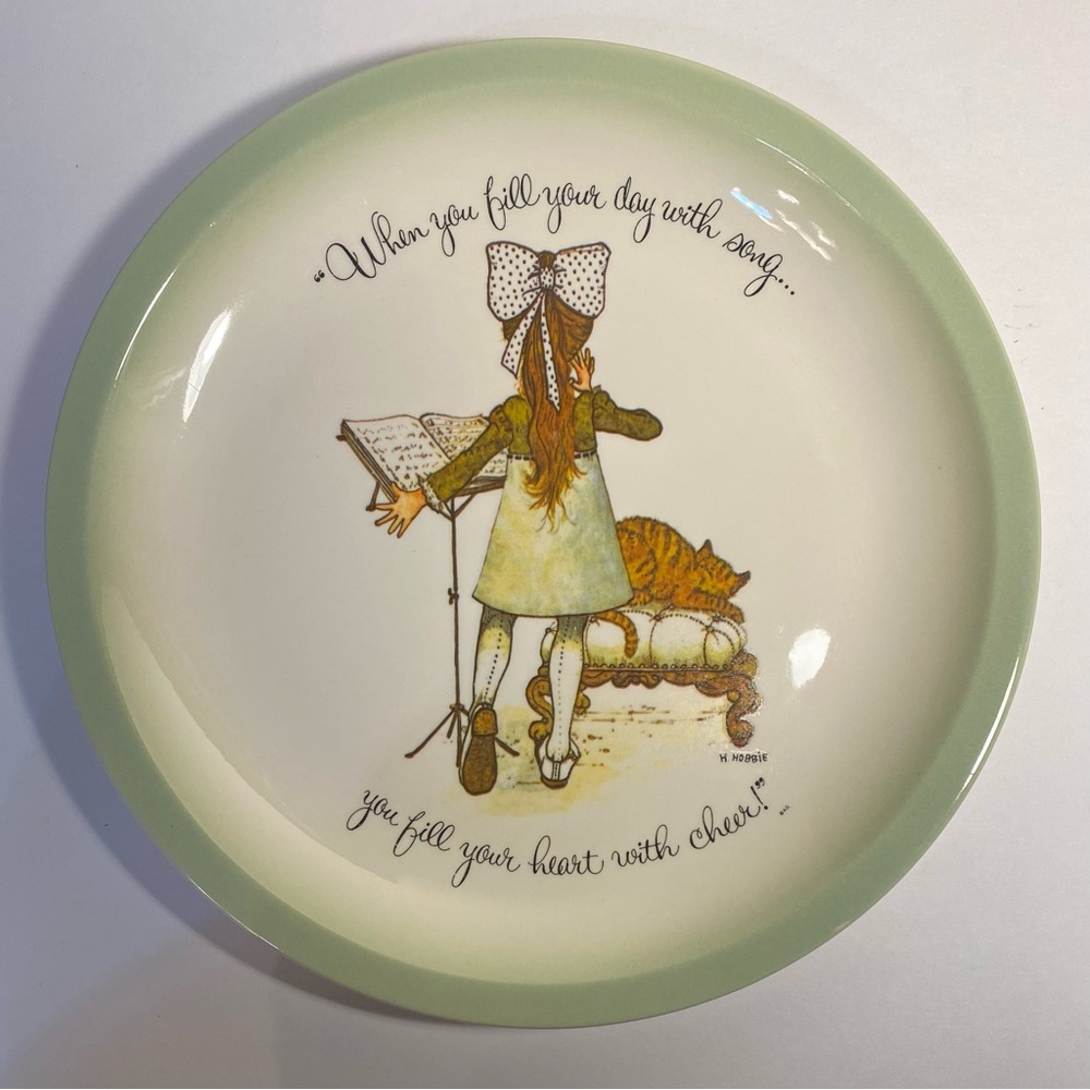 Vintage Holly Hobbie Decorators Plate Collectors Edition, 1972, 10 1/4”